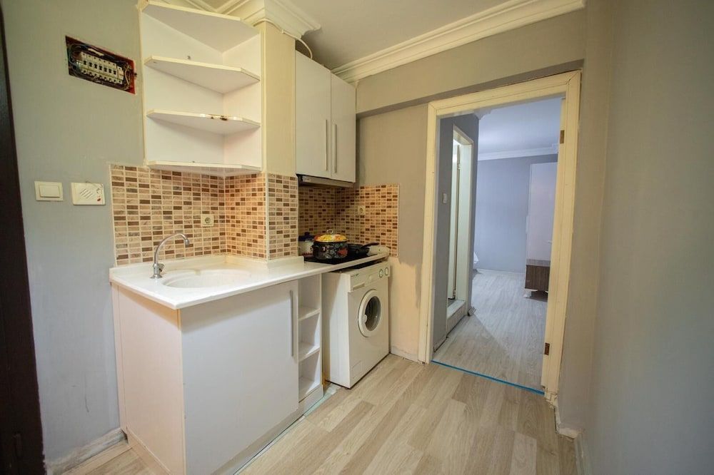 undefined Gloria Homes 10