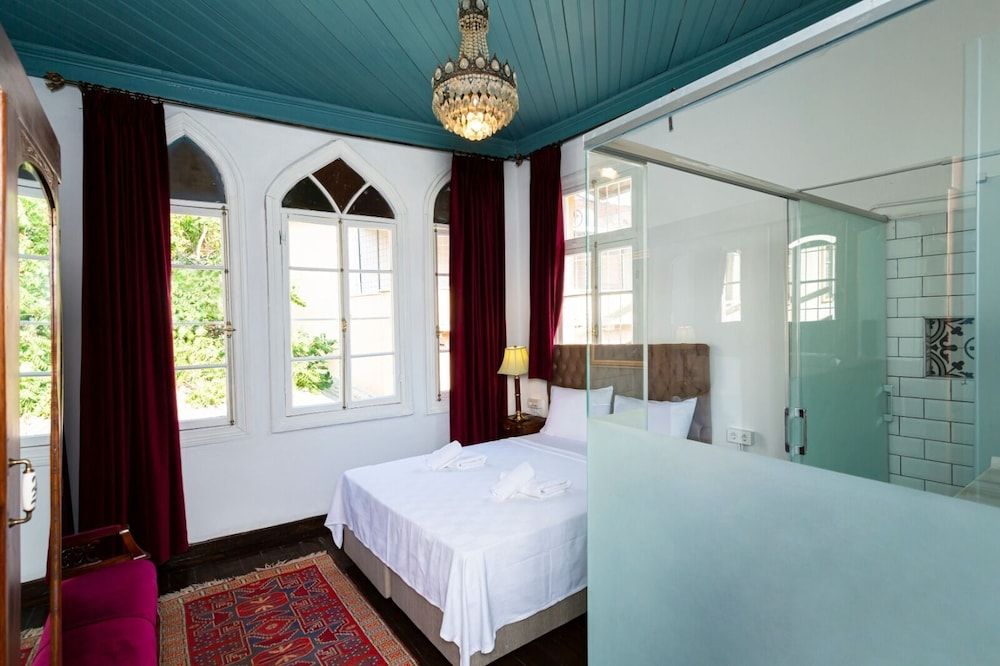 undefined Limonlu Konak