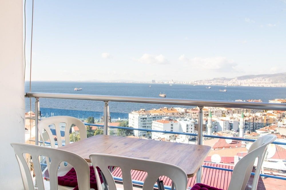 undefined Lovely Flat in Konak With Sea View and Balcony
