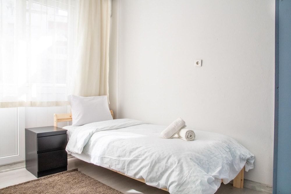 undefined Lovely Flat in Konak With Sea View and Balcony 4
