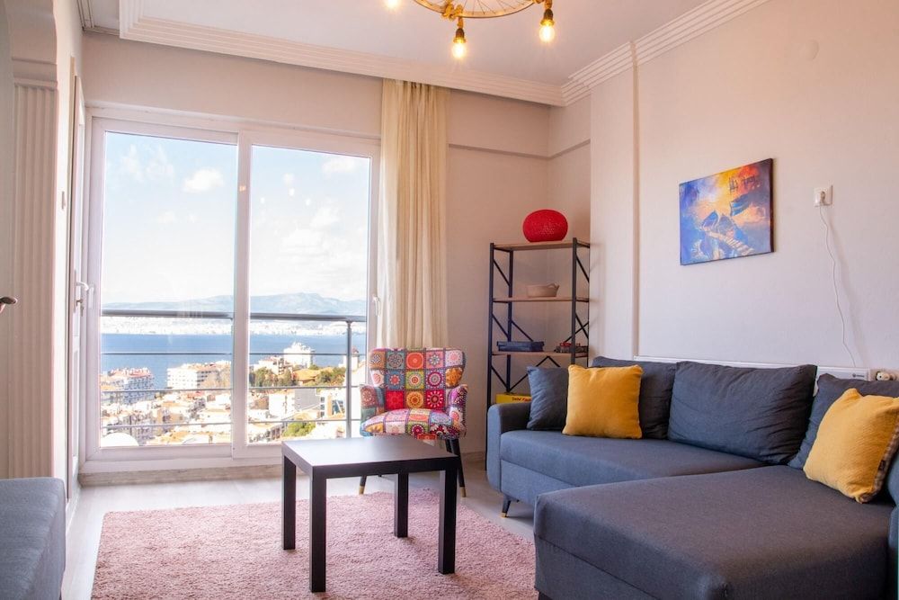 undefined Lovely Flat in Konak With Sea View and Balcony 5