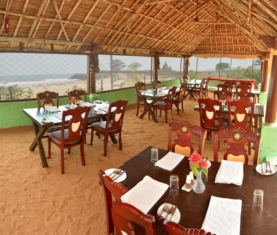 Food & Dining