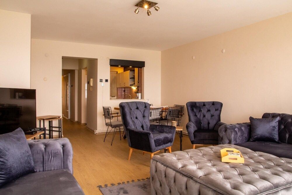 undefined Furnished Stylish Sea View Flat in Izmir Konak 9
