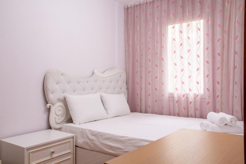 undefined Flat With Large Balcony in Izmir 4