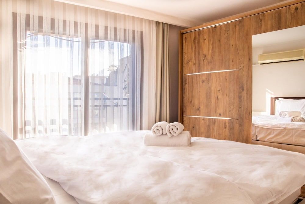 undefined Magnificent Flat With Jacuzzi in Karsiyaka 6