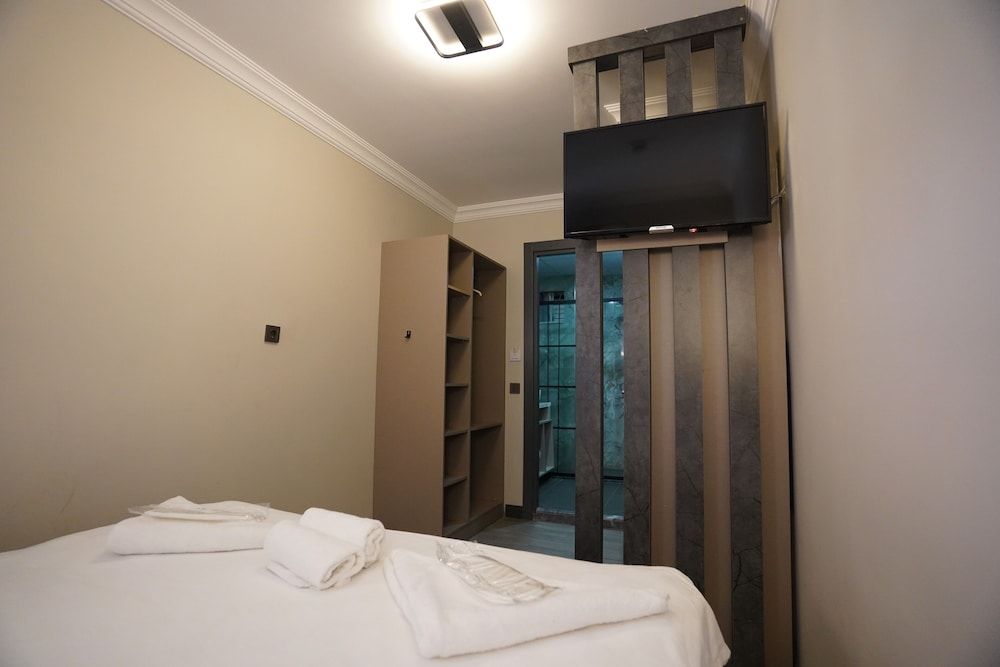 Talles Loft Hotel Tiny Room 3