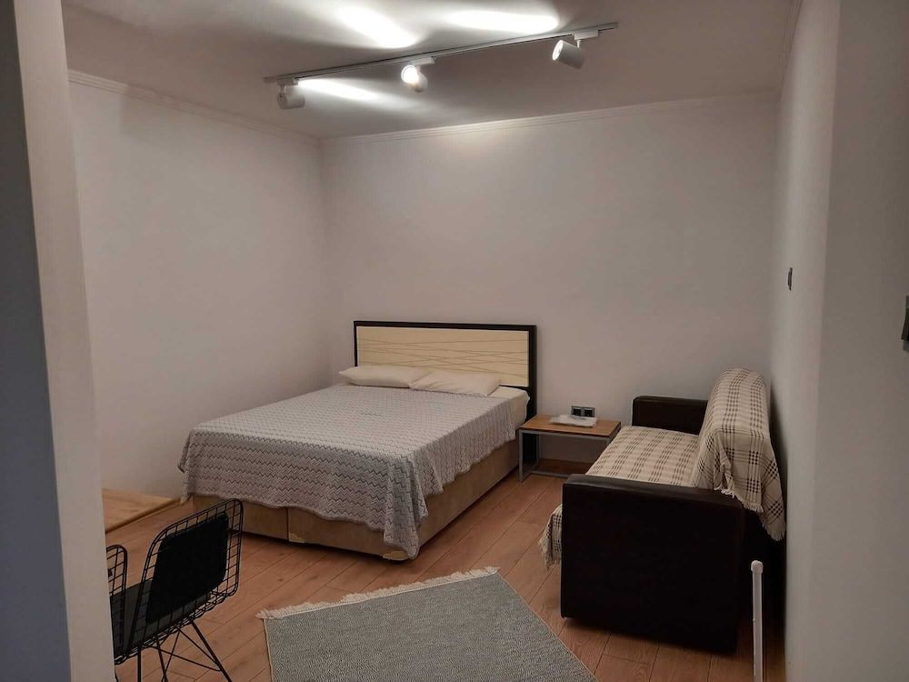 Foça suit Business House 6