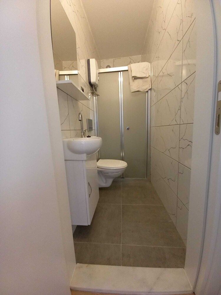 Foça suit Business House 7