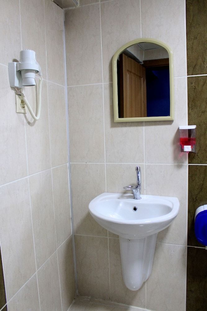 Atlas Hotel Double Room 8