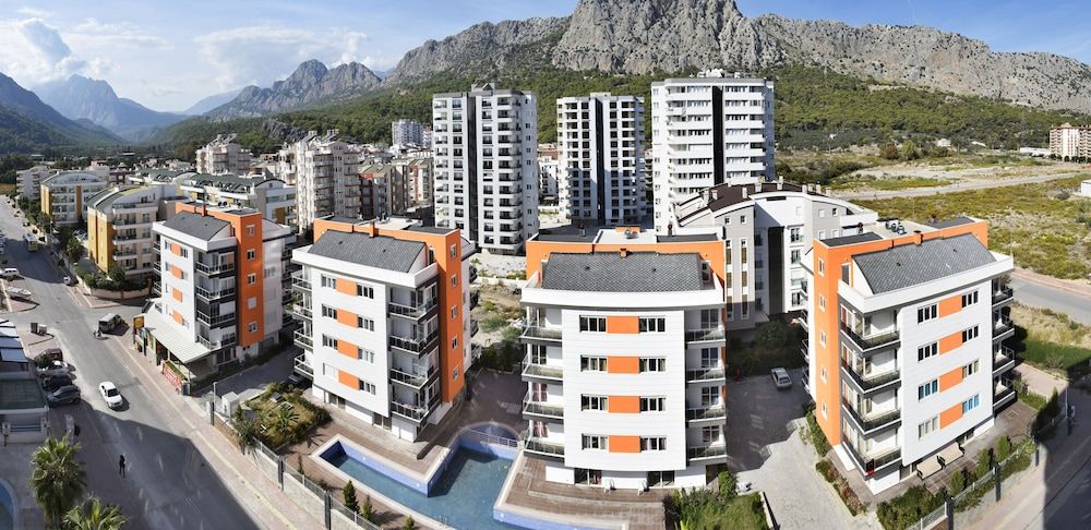 undefined Nar Sarisu Apart