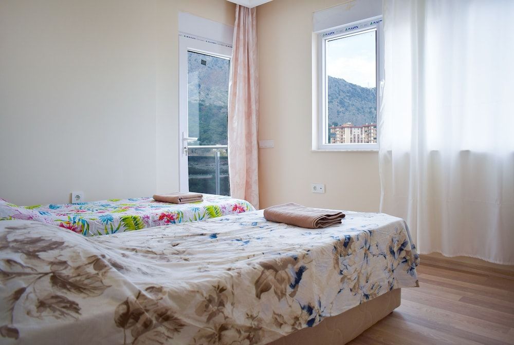 undefined Nar Sarisu Apart 6