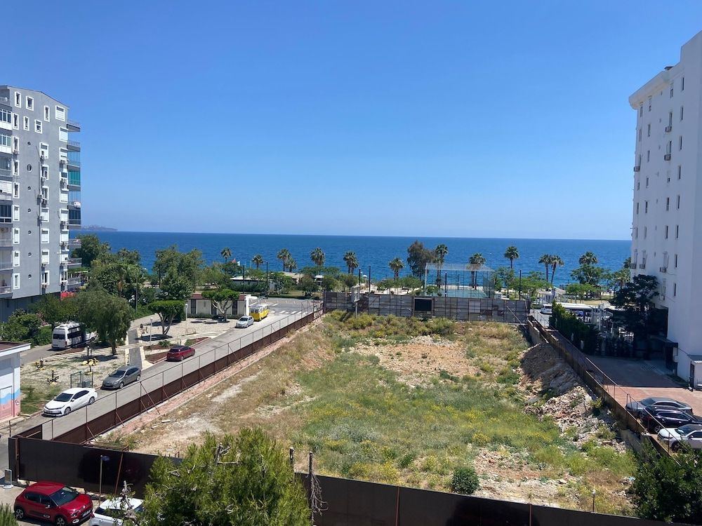 Zeynel Hotel Standard Triple Room 4