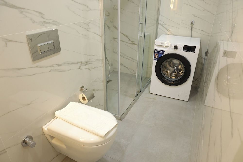 Livia Luxury Apart Hotel Luxury Condo, 1 Double Bed with Sofa bed, Balcony, City View 4