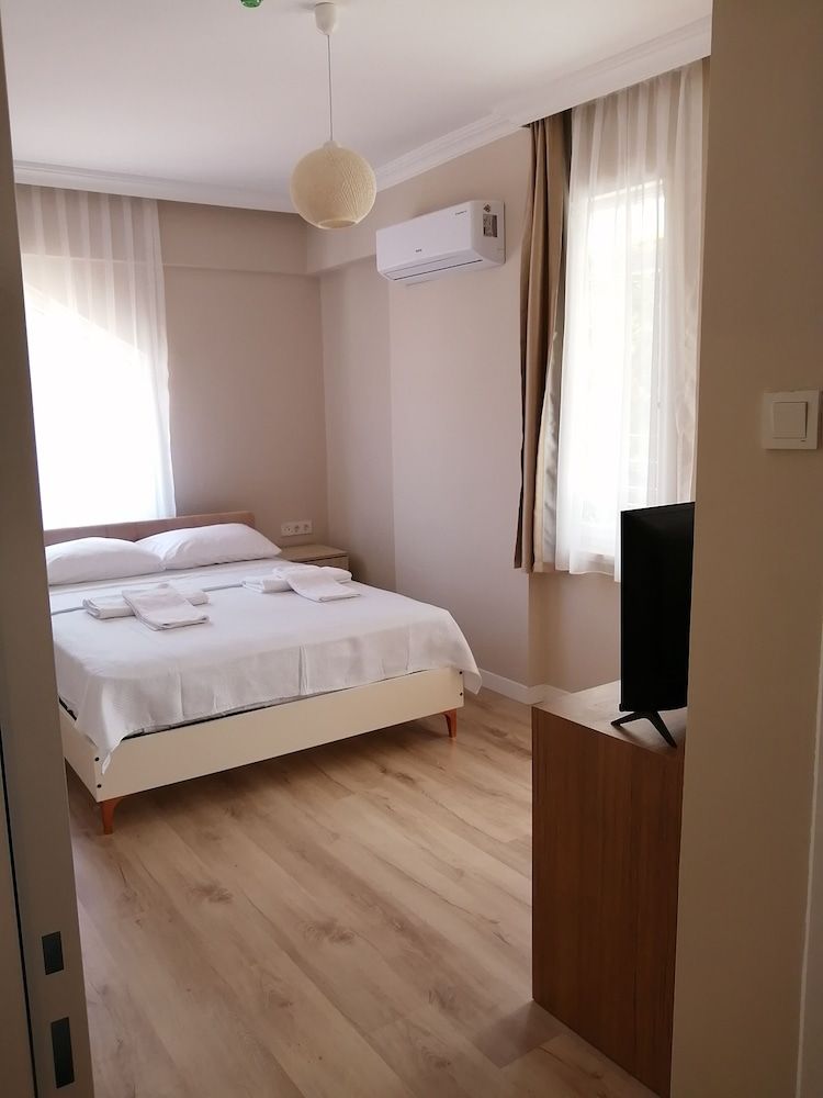 REGA OTEL Standard Room, 1 Double Bed, Non Smoking, Corner 2