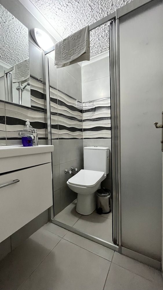 REGA OTEL Family Room, Non Smoking, Park View 8