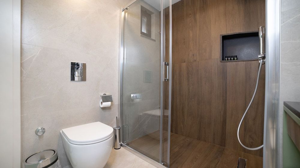 undefined Vesta Rooms 10