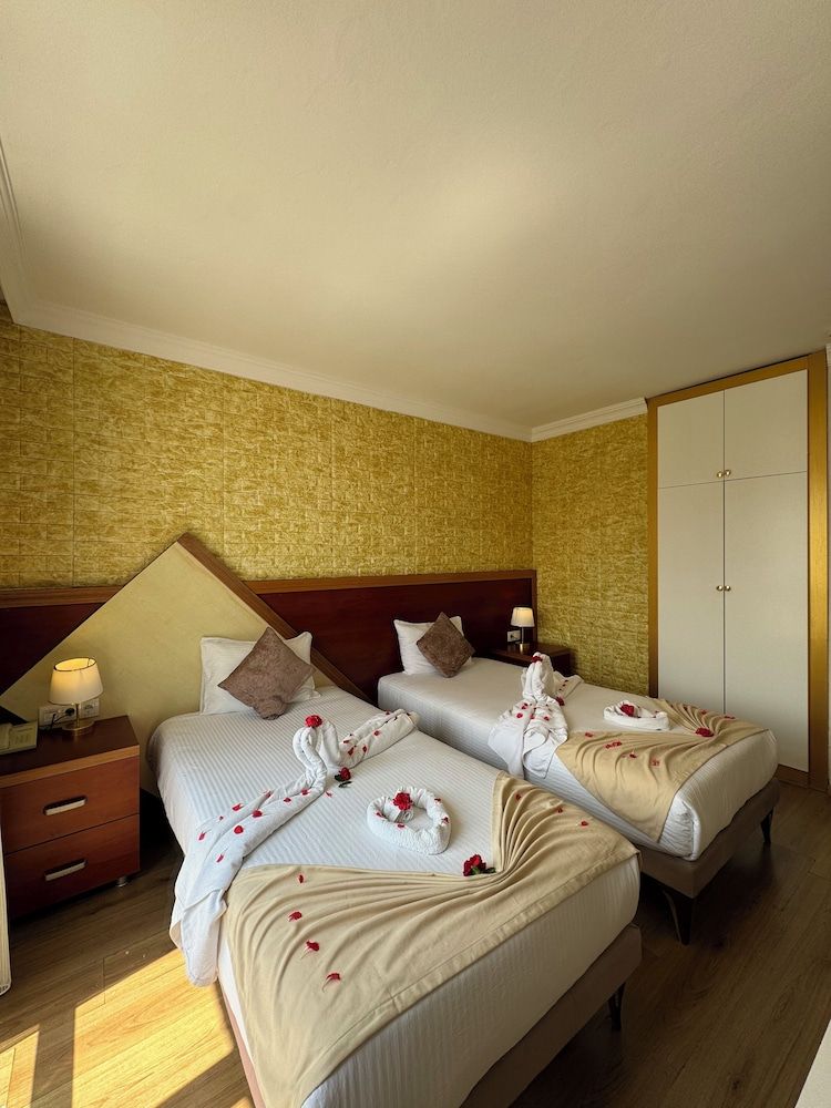 undefined Far Life Hotel