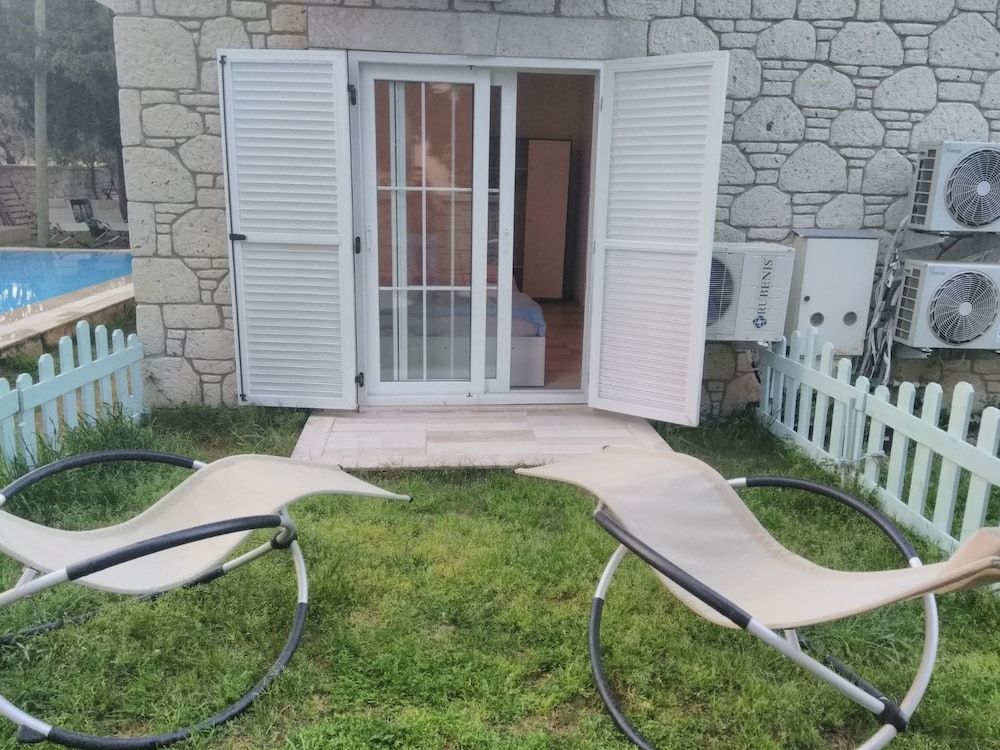 Chakra Boutique Hotel Twin Room, Multiple Beds, Accessible, Garden View 3