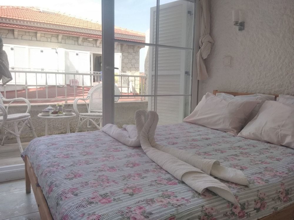 undefined Chakra Boutique Hotel 4