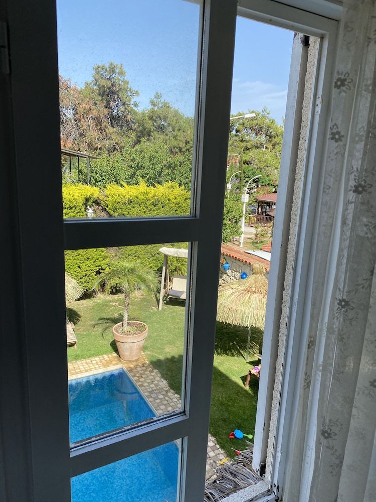 undefined Alacati Roka Tas Otel 2