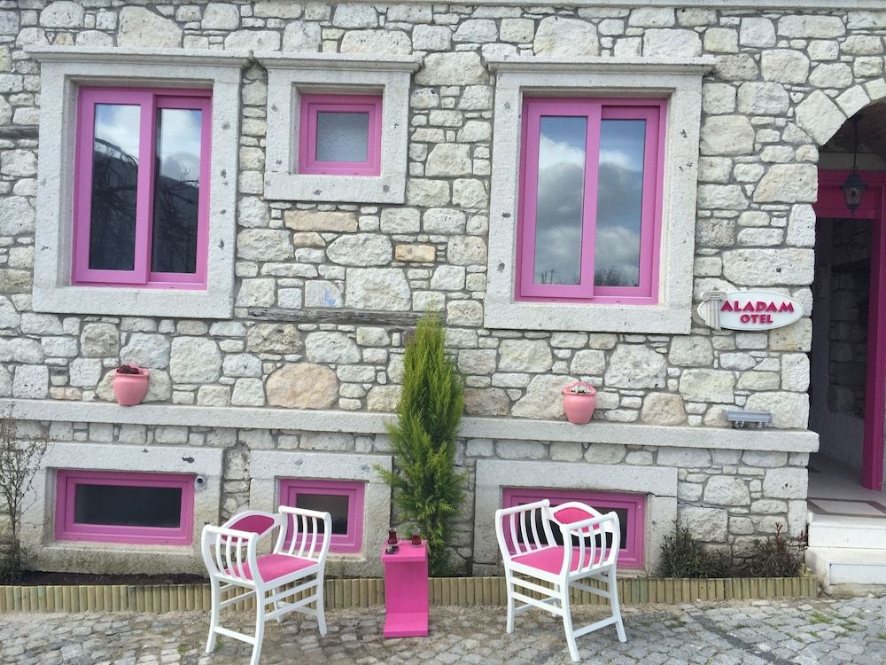 undefined Aladam Otel