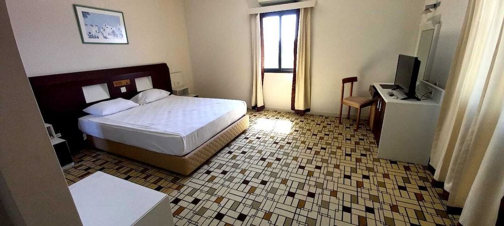 undefined Medis Resort Hotel 10