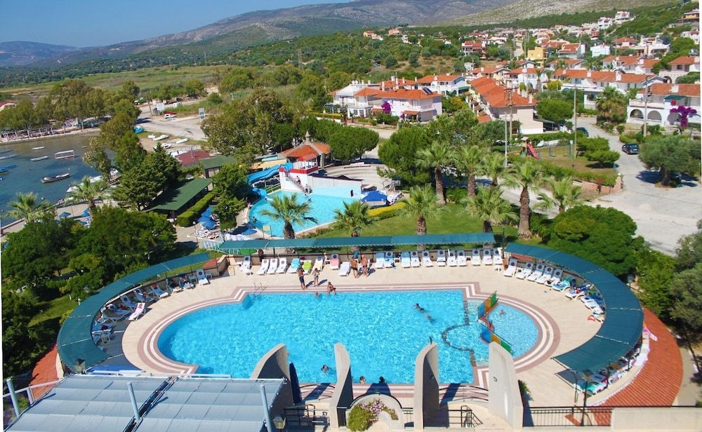 undefined Medis Resort Hotel 6