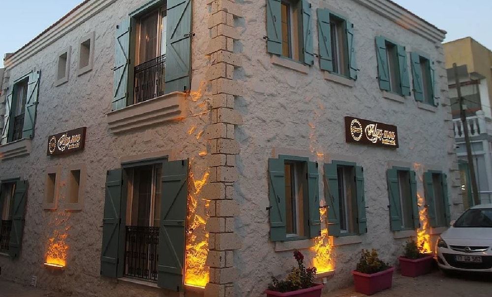 undefined Alya Mou Butik Otel 3