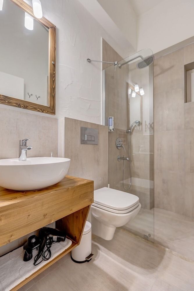 Villa Peri Alacati Standard Triple Room 4