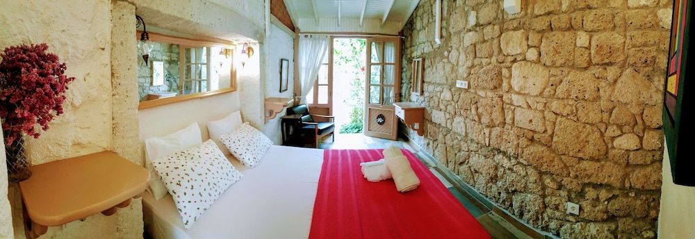 Lilyum Alaçatı Butik Otel Deluxe Double Room, Garden View 2