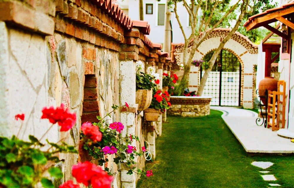 undefined La Siempre Alacati 8