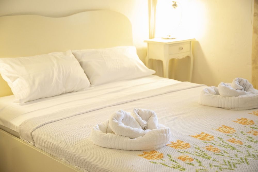 undefined Zeren Alacati 8