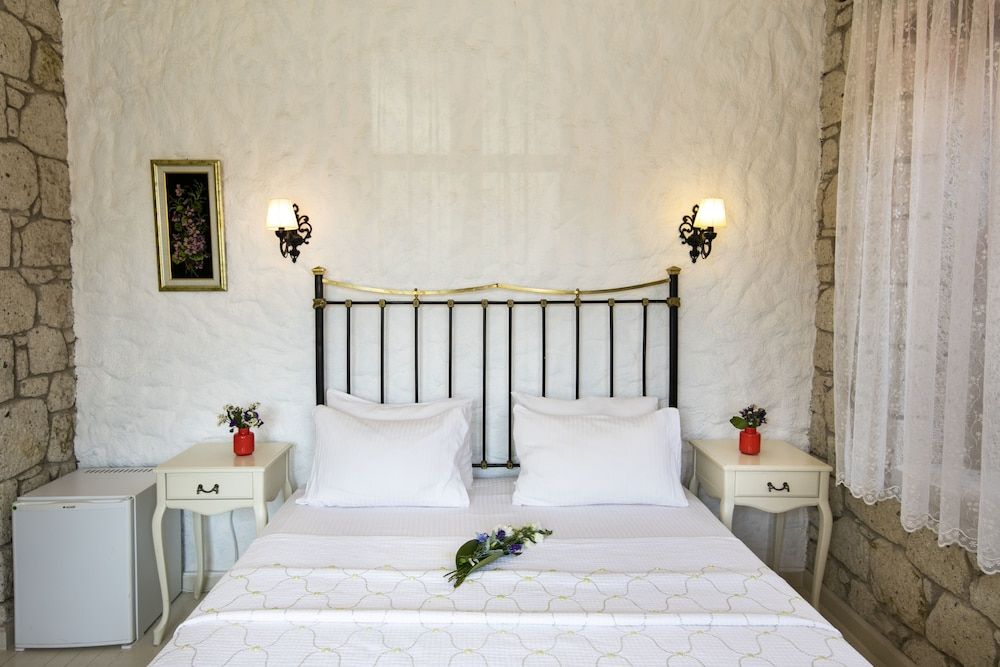 Mercan Kosk Alacati Standard Room 5
