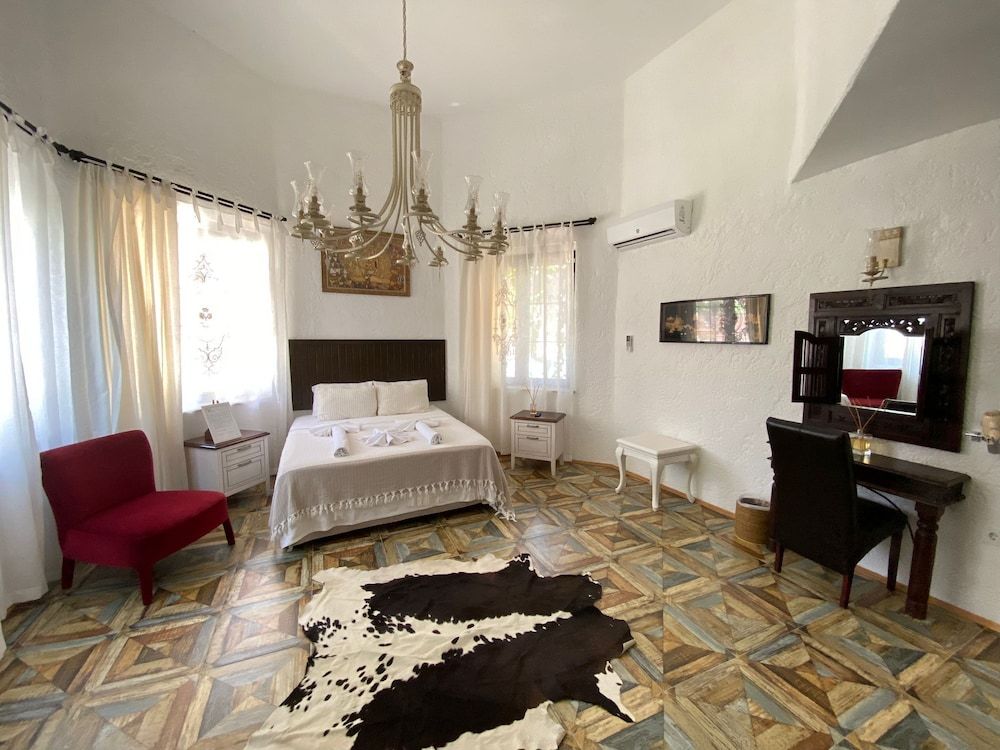 undefined Alacati Albatross Hotel 5