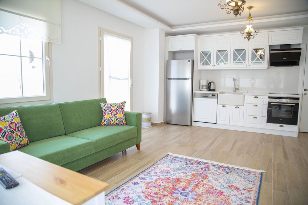 Bellapais 58 Luxury Cesme Luxury Double Room 13