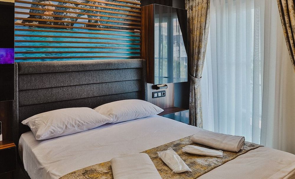 undefined Cesme Marin Butik Otel 2