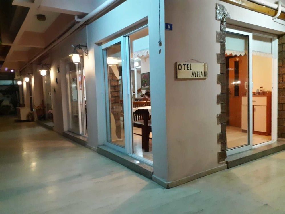 undefined Ayhan Otel 3