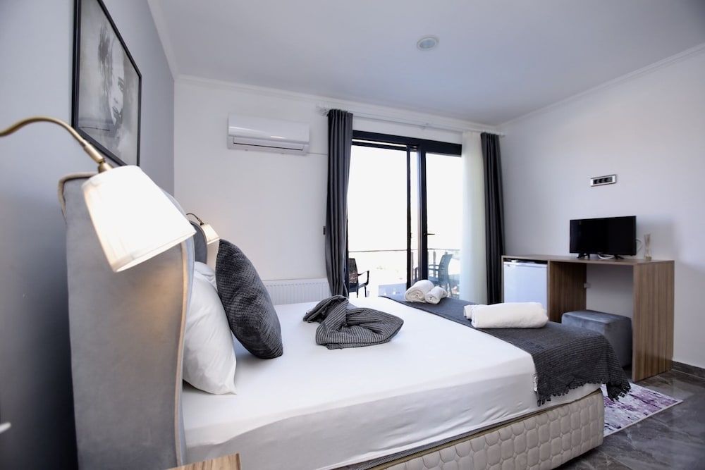 Fontana Hotel Double Room 2