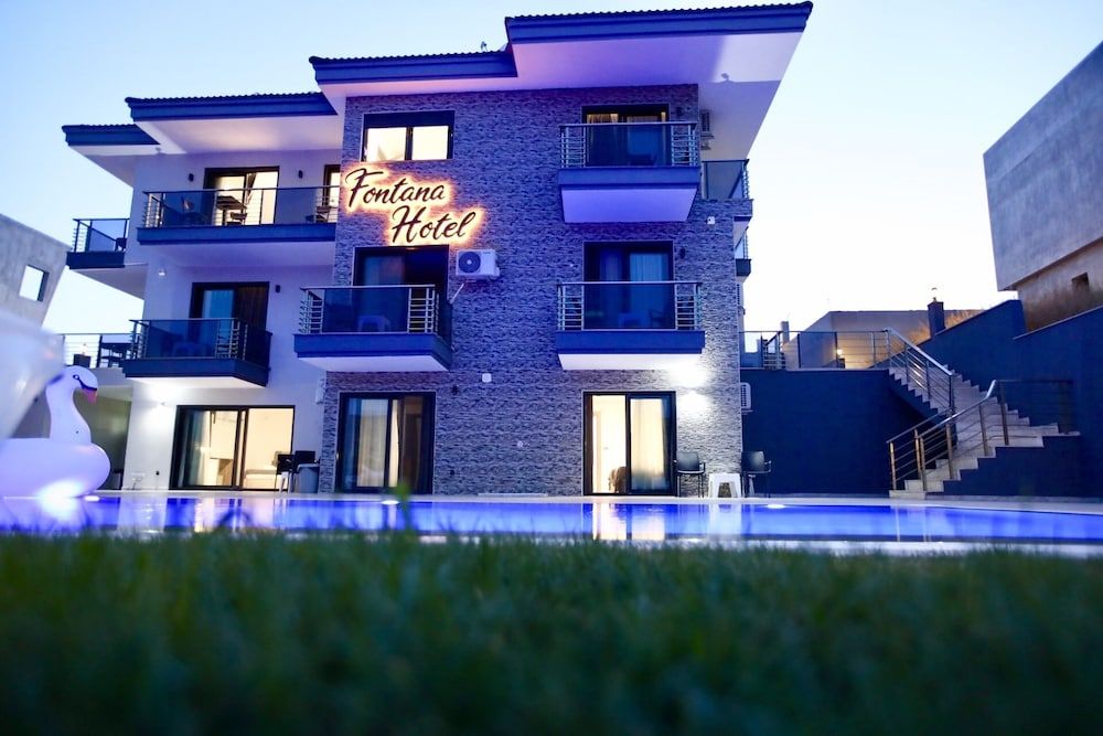 undefined Fontana Hotel 2