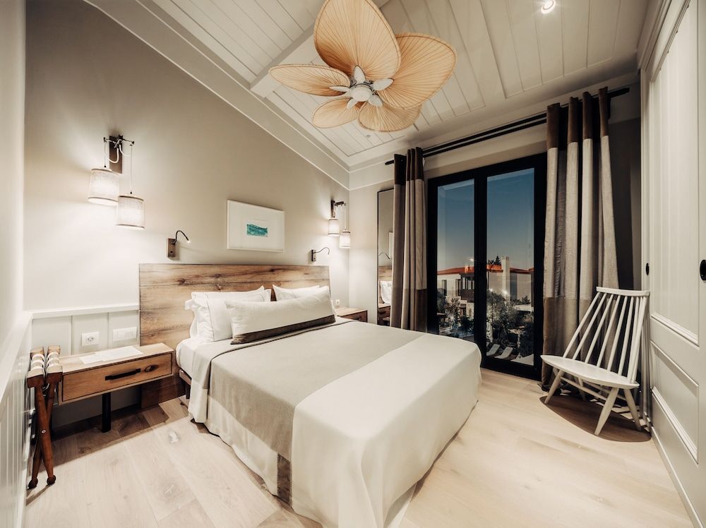 undefined Bernadet Alaçatı 2