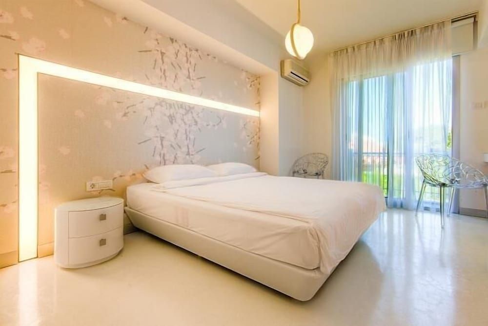 undefined Villa Saray 8