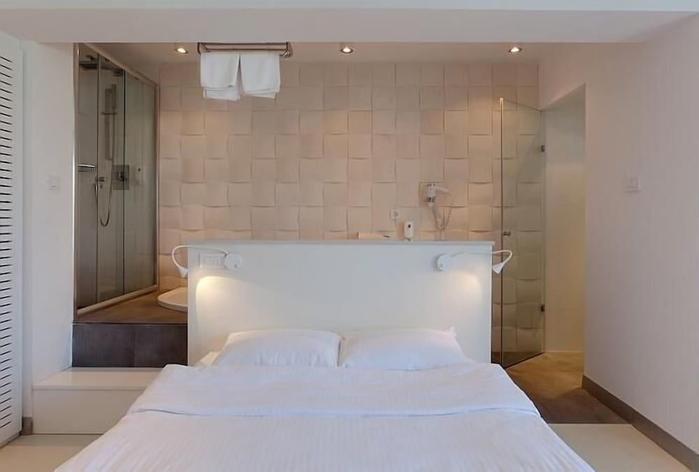 Villa Saray Deluxe Double Room 5