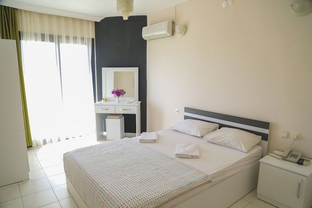 undefined Maslina Hotel