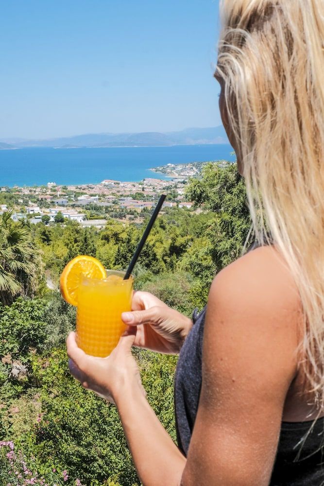 Cesme Koy Deluxe Double or Twin Room 3