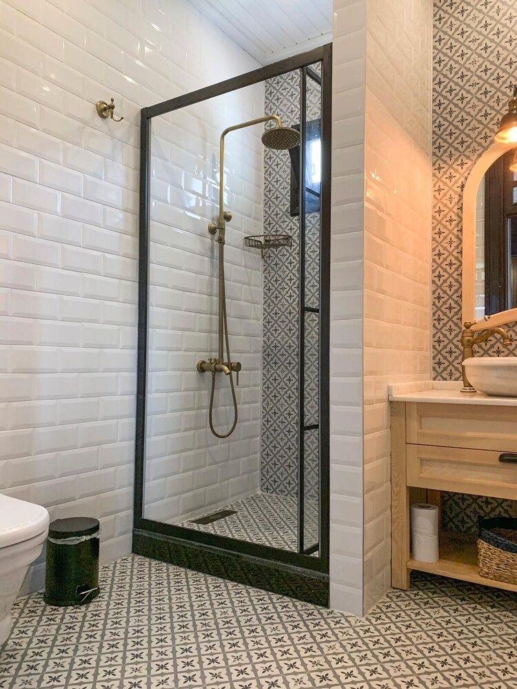 undefined Cesme Koy 5