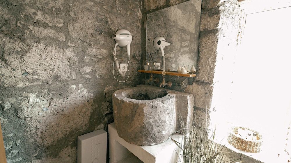 Bo Alacati Deluxe Double Room 4