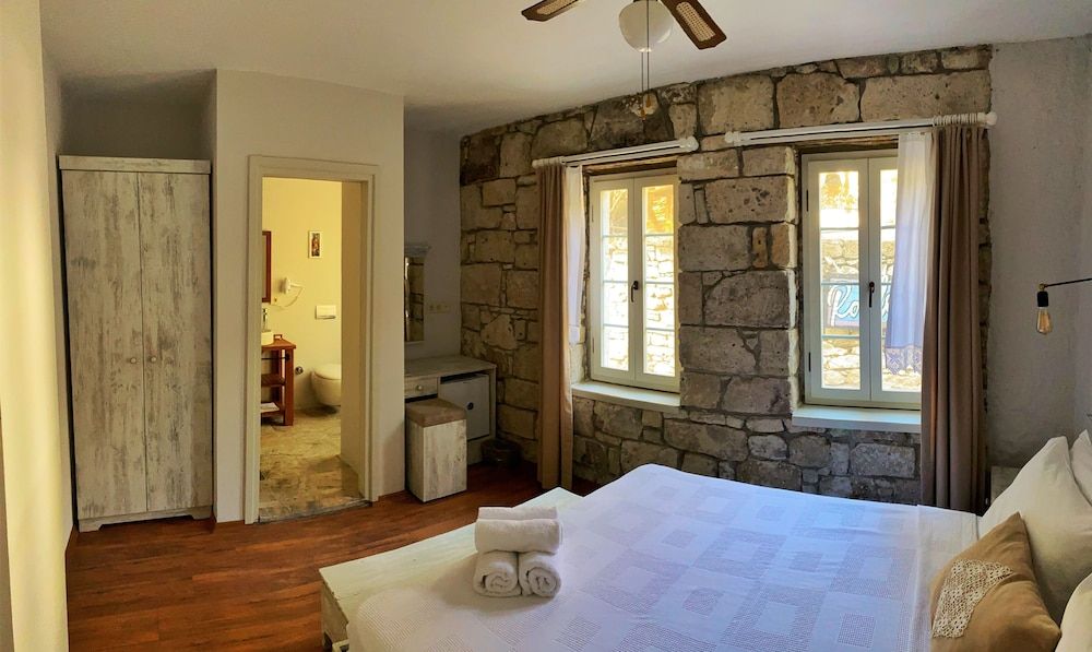 Oberj d'Azur Alacati Deluxe Room, City View 9