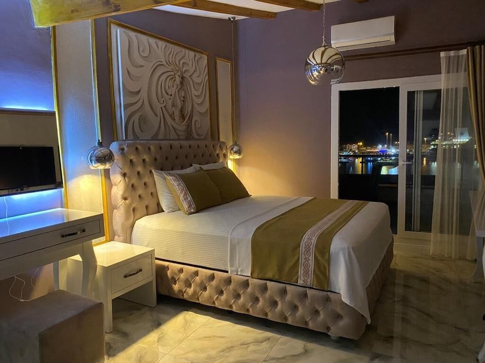 undefined Viya Plus Cesme 10