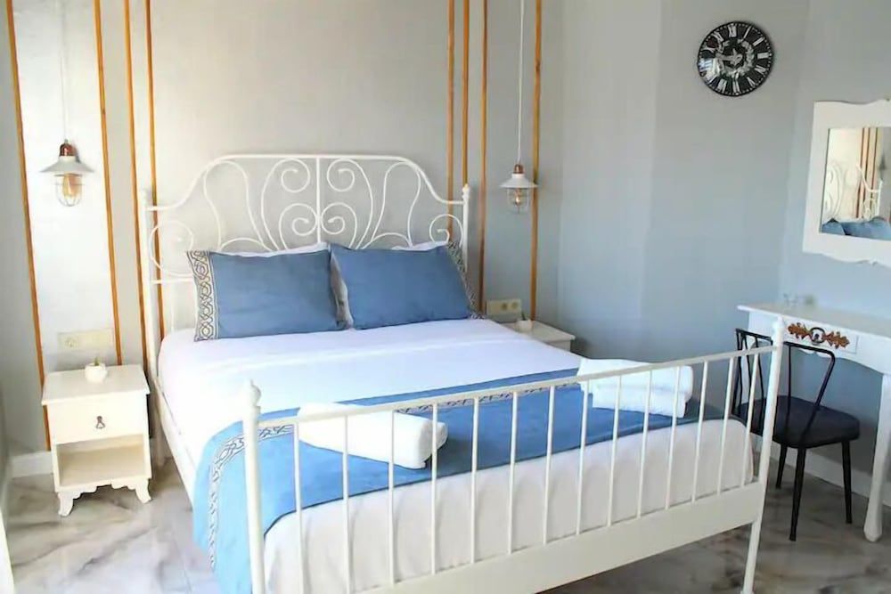 undefined Viya Plus Cesme 9