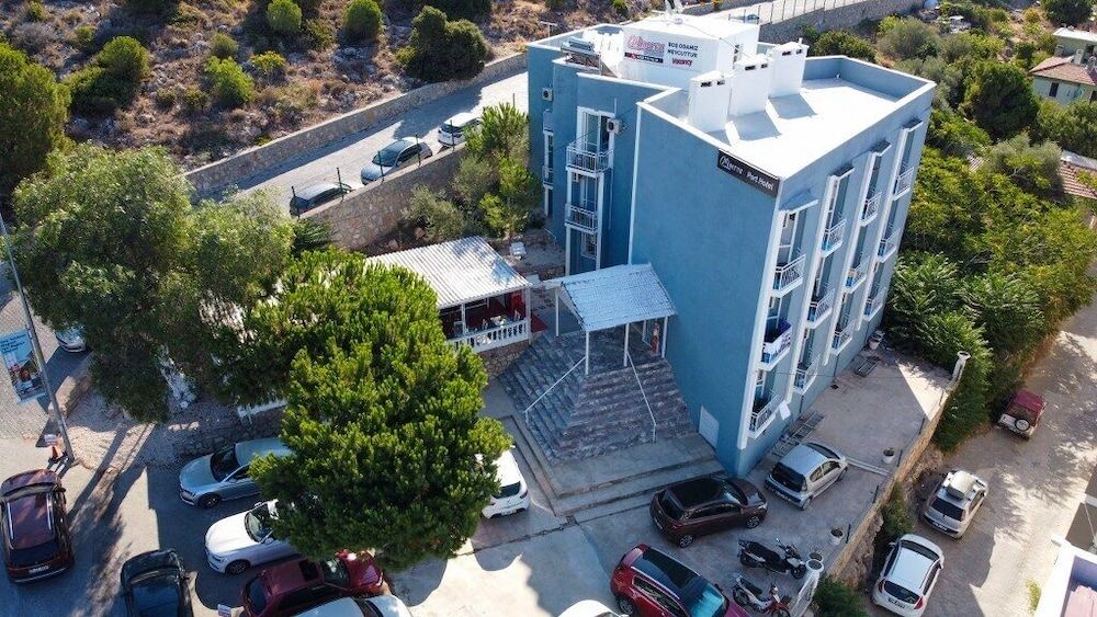 undefined Minerva Port Hotel 4